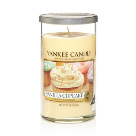 Gâteau a la vanille (Vanilla Cupcake) - bougies cadeaux soins du corps